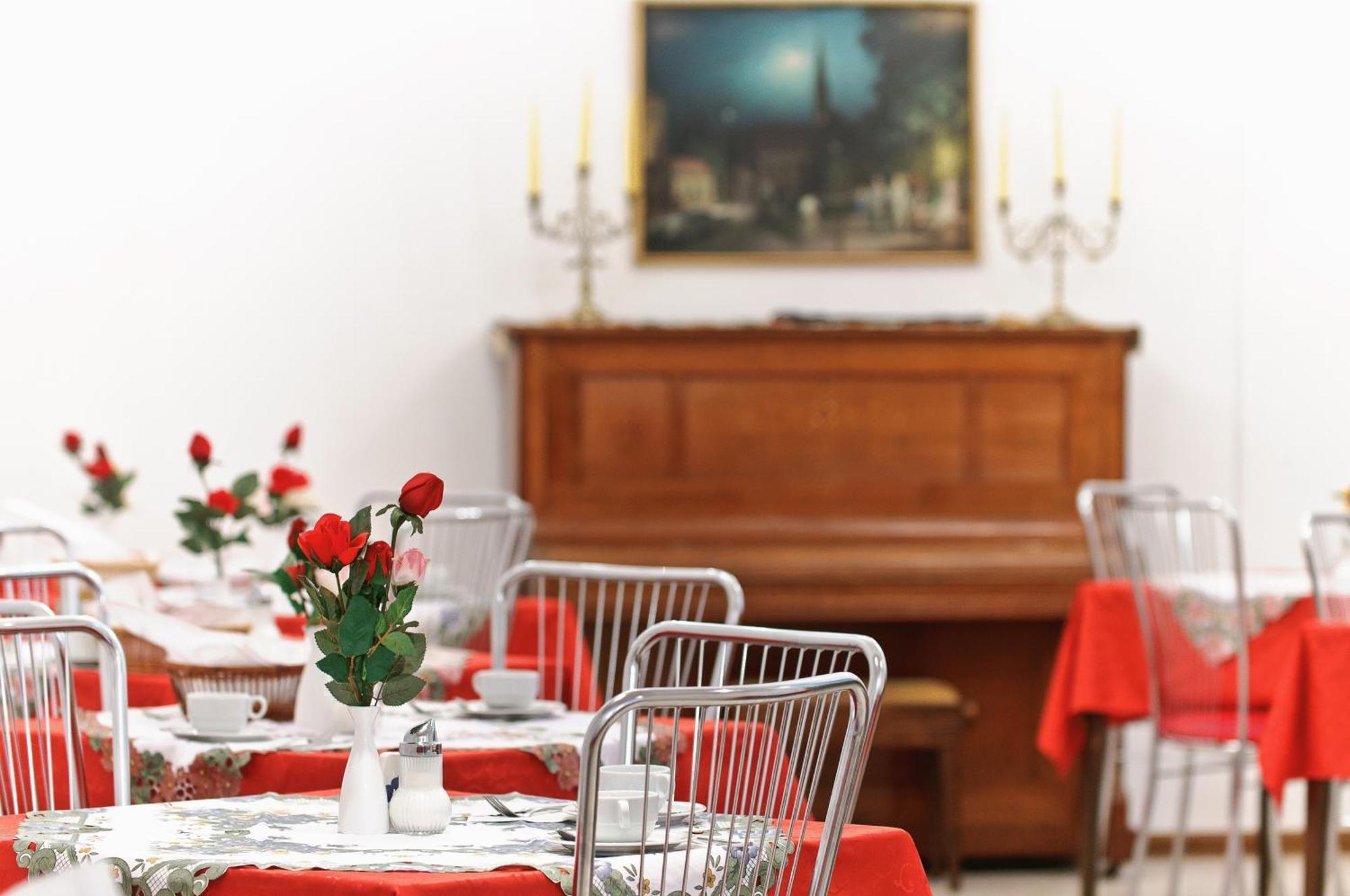 Hotel Viktoria Schoenbrunn Wiedeń Zewnętrze zdjęcie