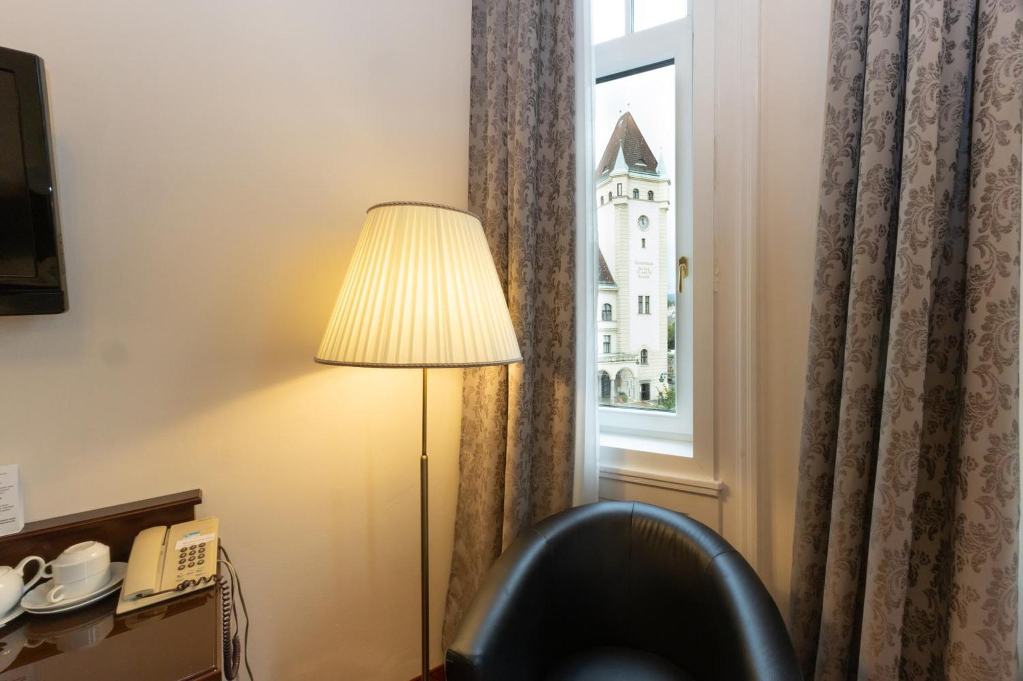 Hotel Viktoria Schoenbrunn Wiedeń Zewnętrze zdjęcie
