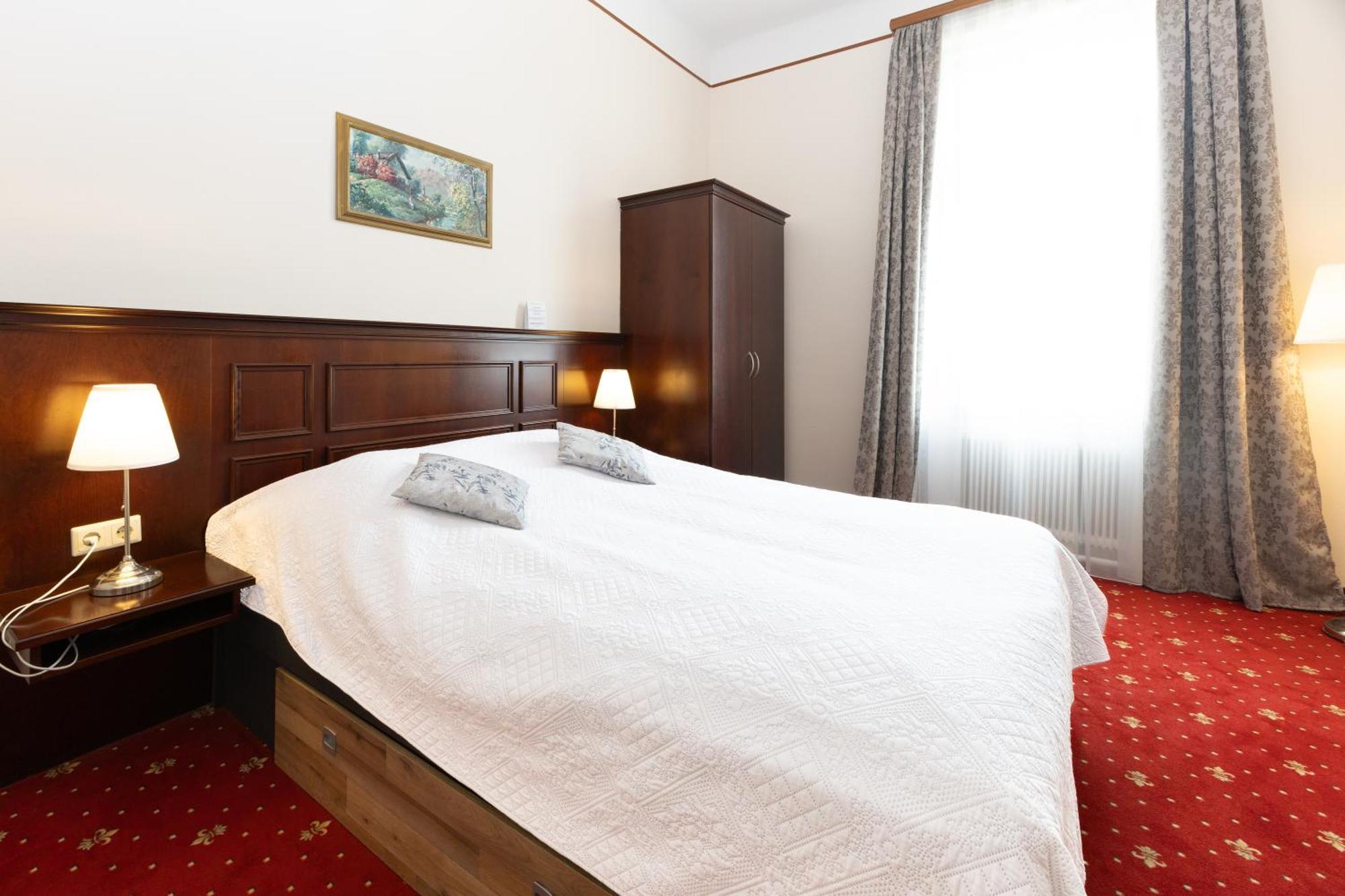 Hotel Viktoria Schoenbrunn Wiedeń Zewnętrze zdjęcie