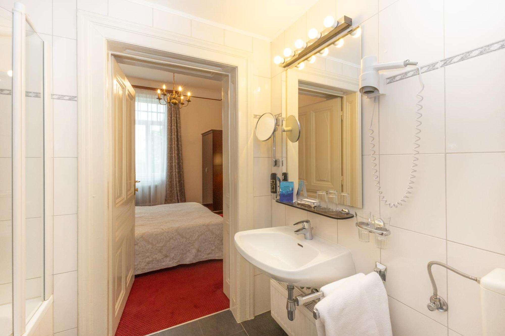 Hotel Viktoria Schoenbrunn Wiedeń Zewnętrze zdjęcie