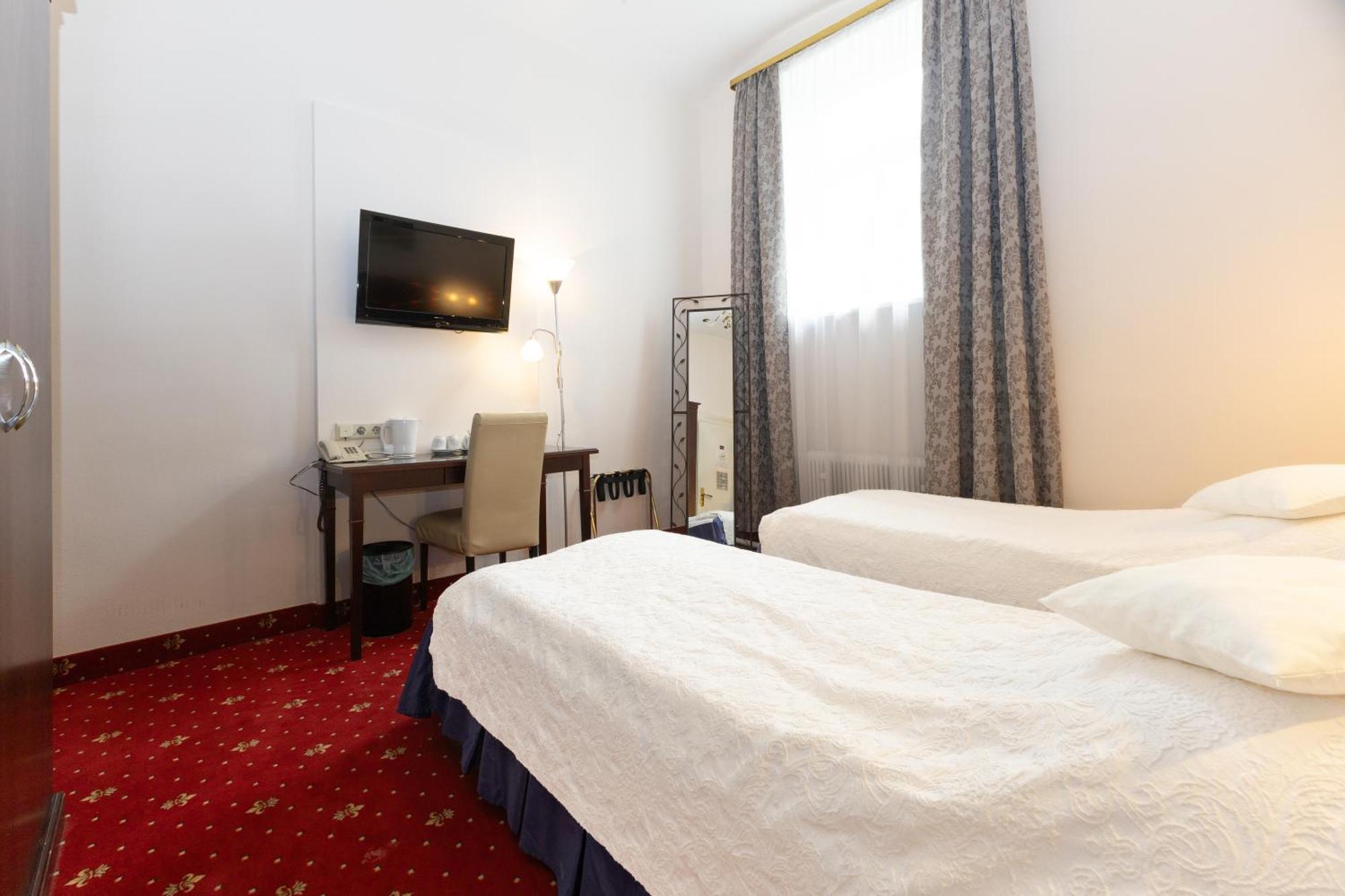 Hotel Viktoria Schoenbrunn Wiedeń Zewnętrze zdjęcie