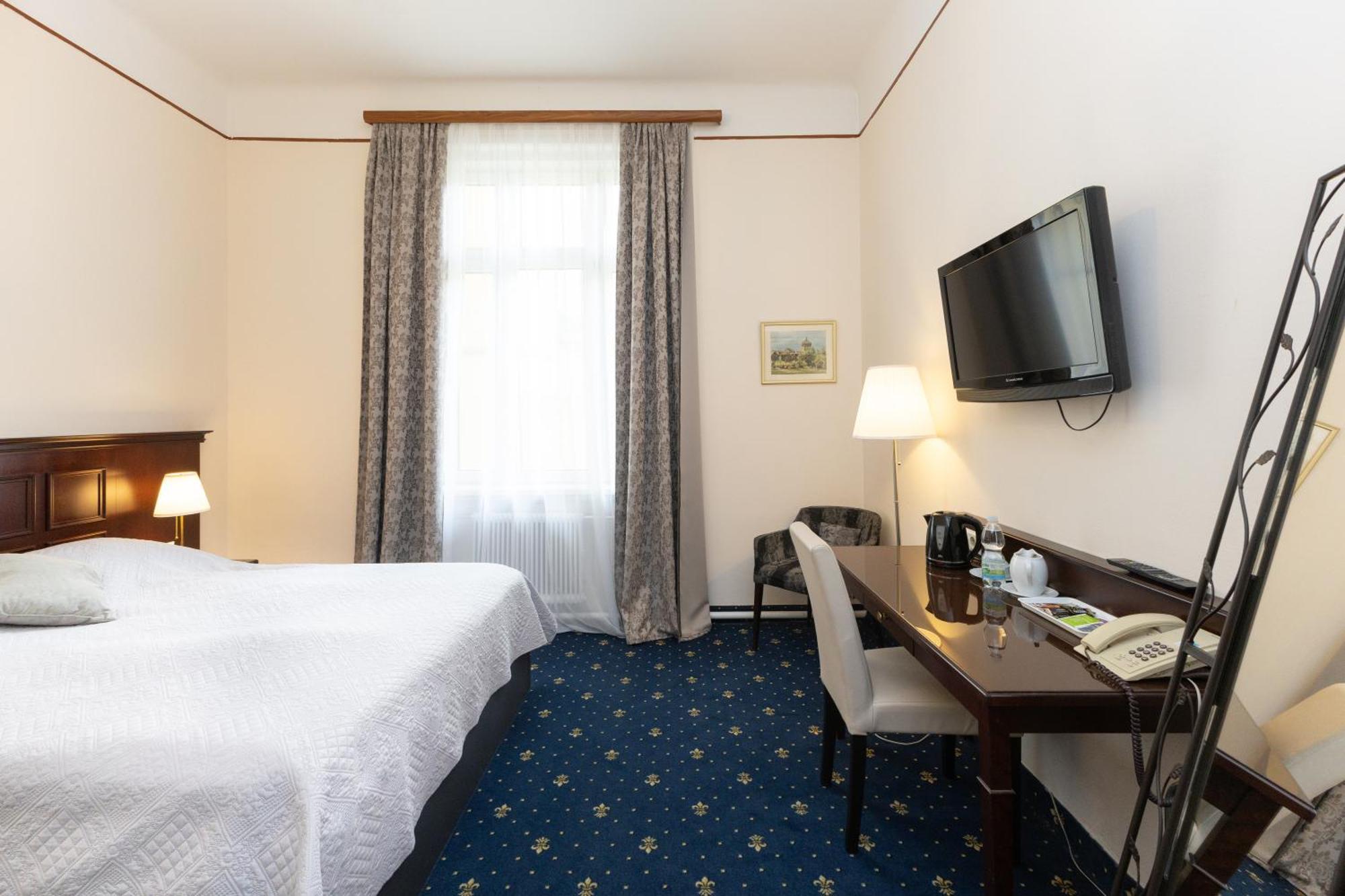 Hotel Viktoria Schoenbrunn Wiedeń Zewnętrze zdjęcie
