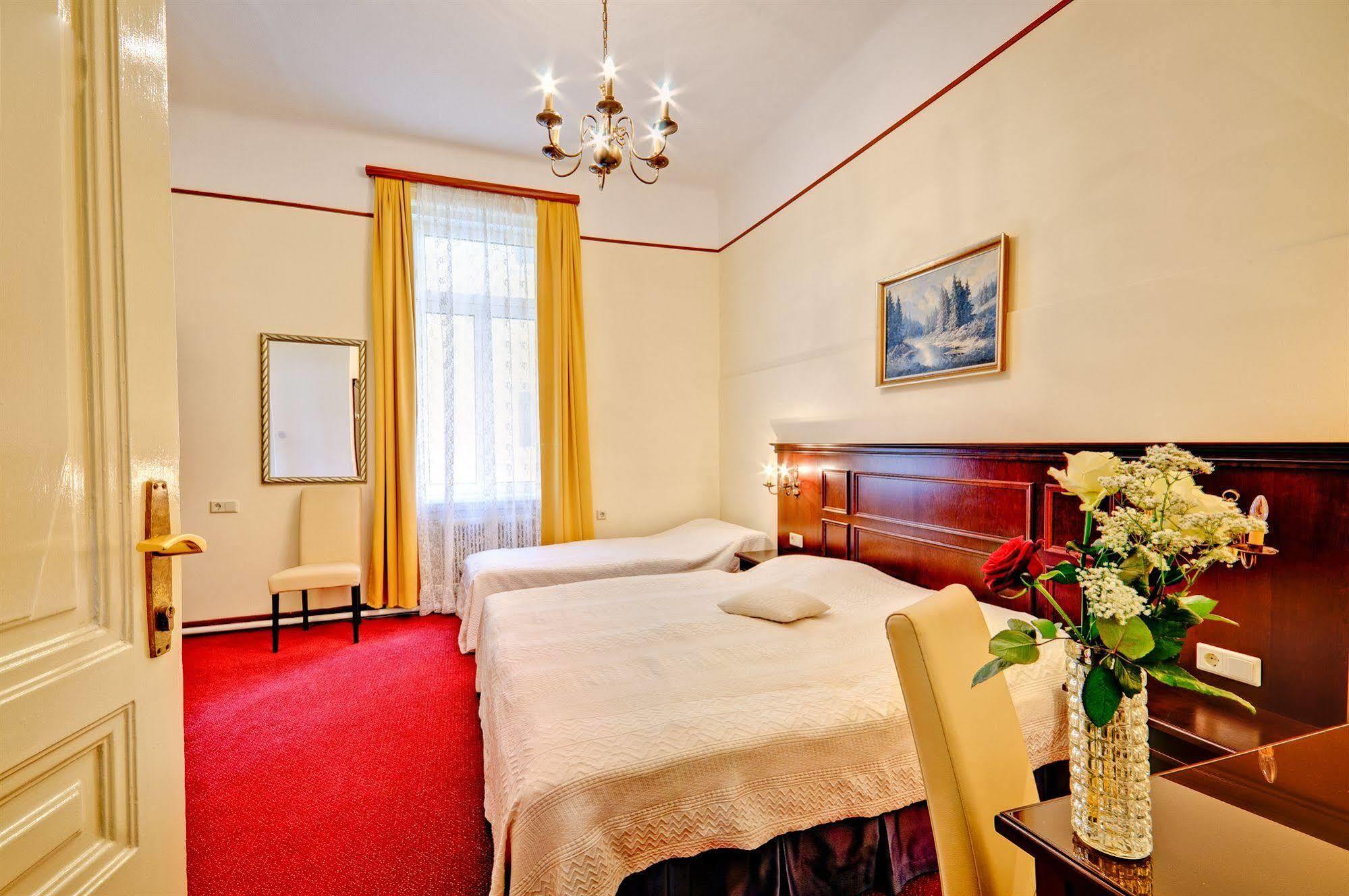 Hotel Viktoria Schoenbrunn Wiedeń Zewnętrze zdjęcie