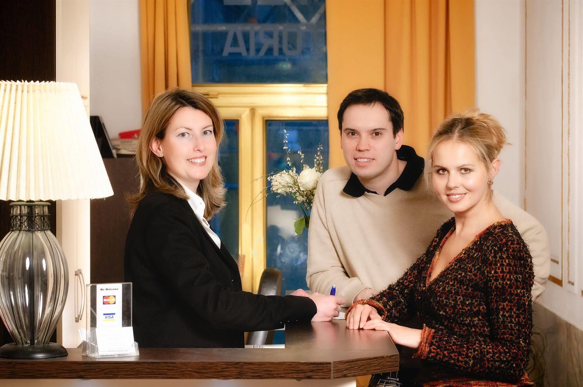 Hotel Viktoria Schoenbrunn Wiedeń Zewnętrze zdjęcie